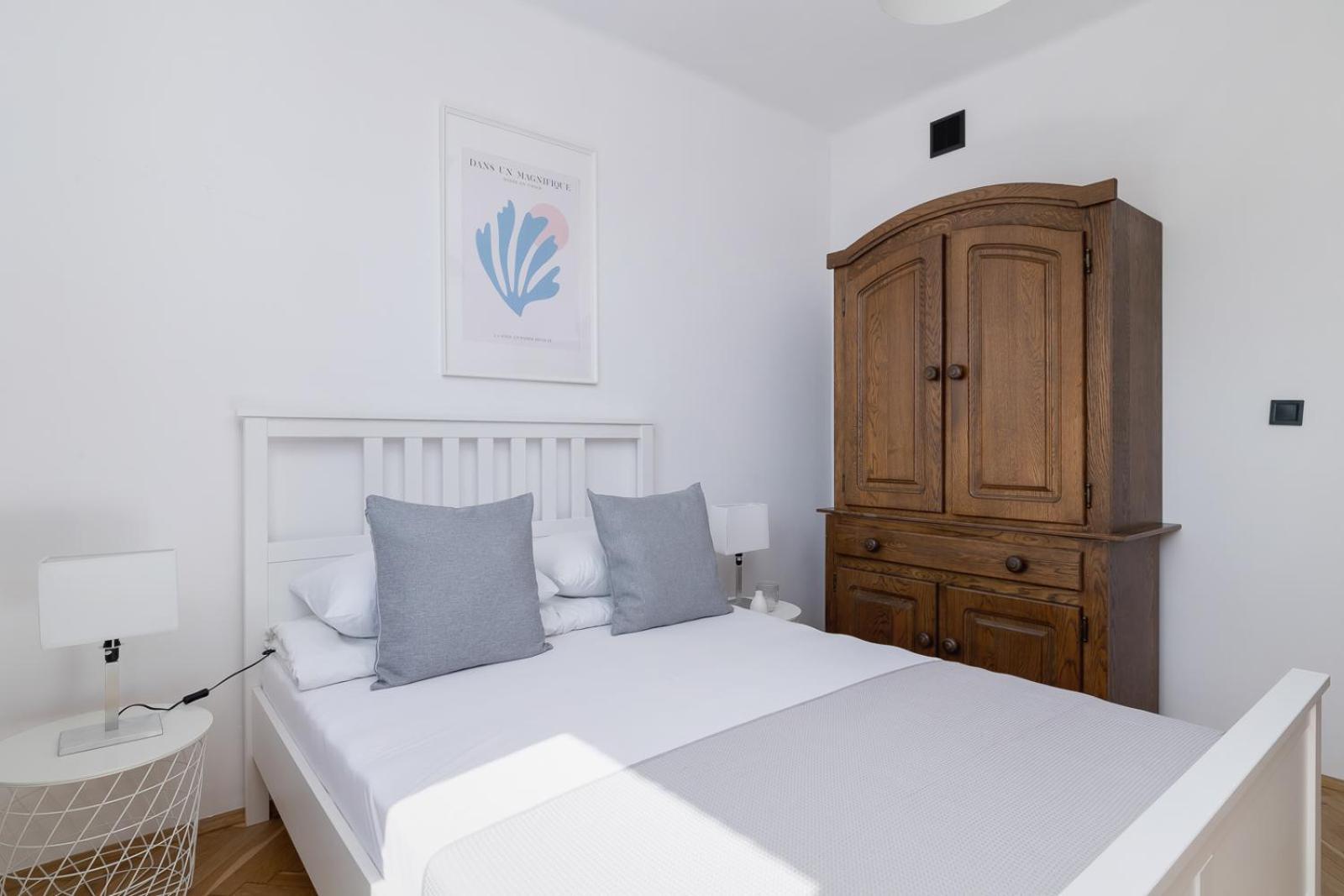 3 Bedroom Apartment-Aleja Daszynskiego- Grzegorzki Kraków Zewnętrze zdjęcie